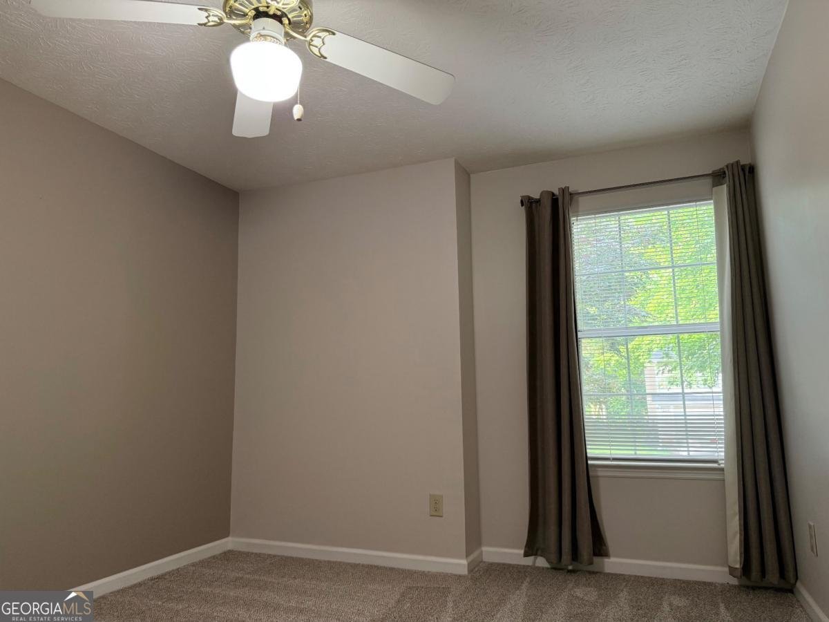 1035 Towne Manor Court Kennesaw - 35