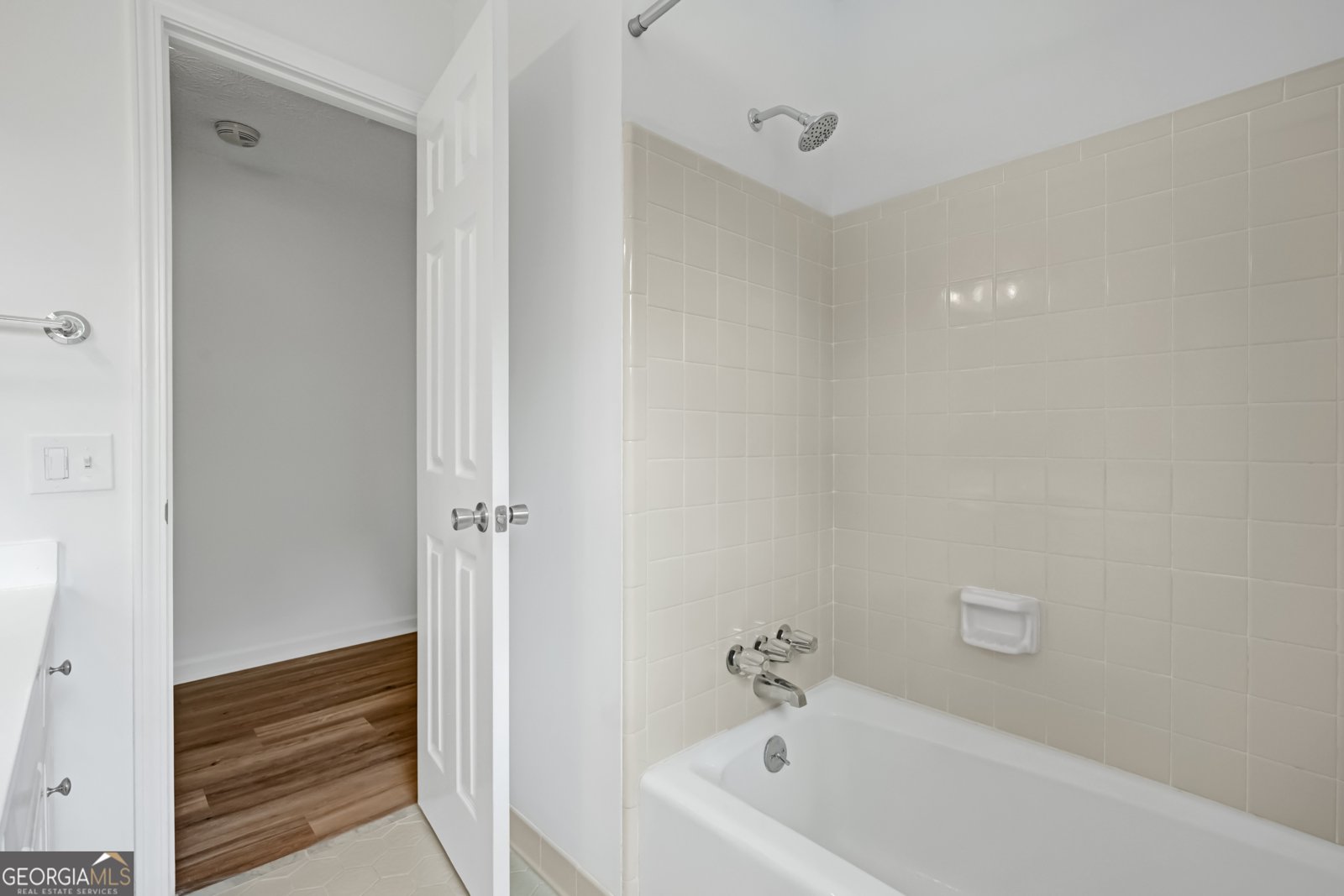 3243 Northbrook Drive Atlanta - 23