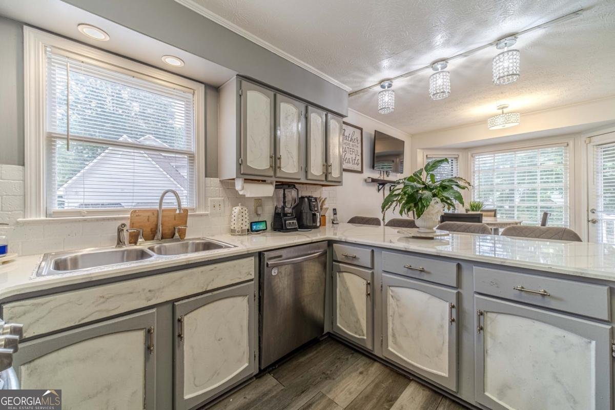 2056 Plantation Road Lawrenceville - 10