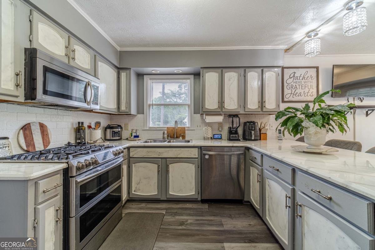 2056 Plantation Road Lawrenceville - 7