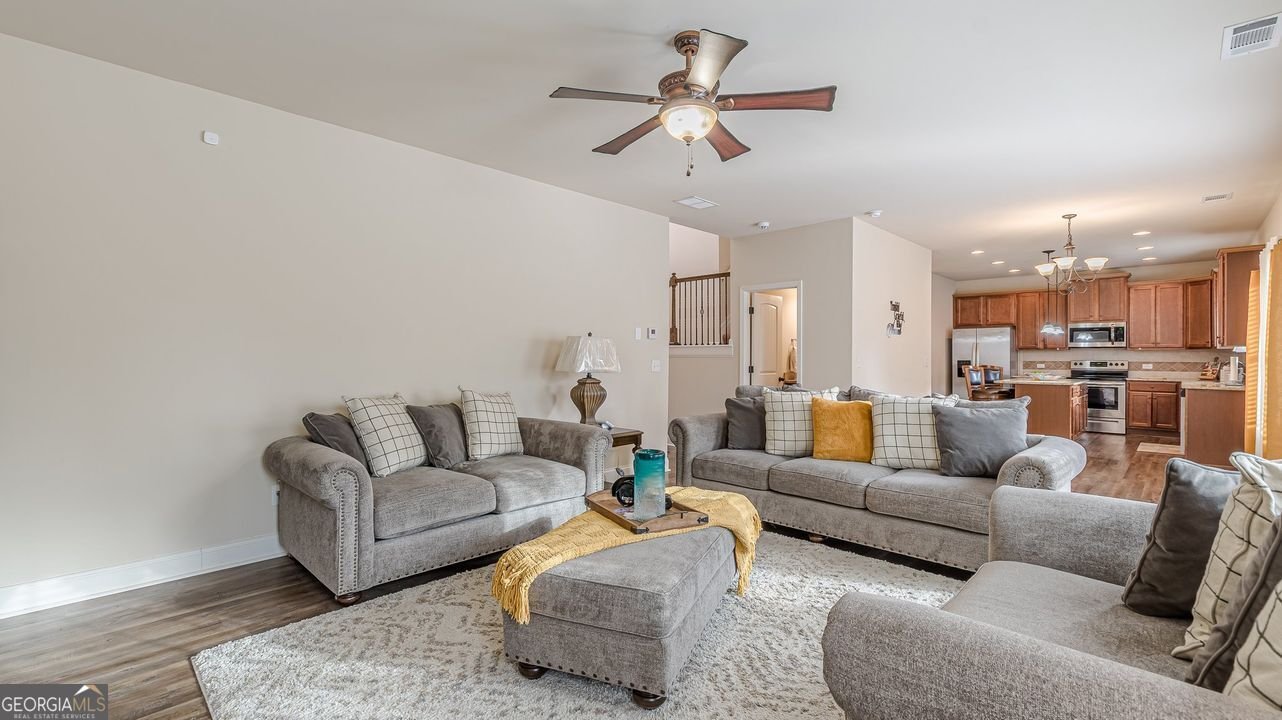 879 TRANQUIL Way Hampton - 14