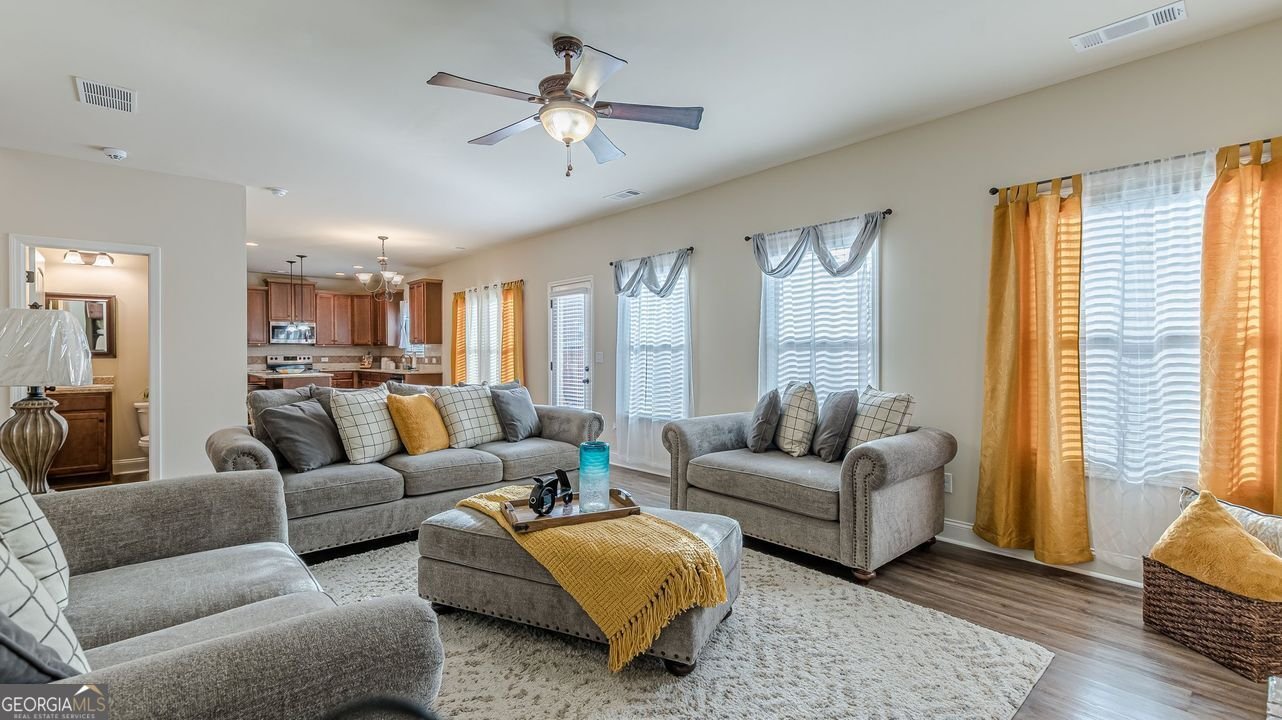 879 TRANQUIL Way Hampton - 15