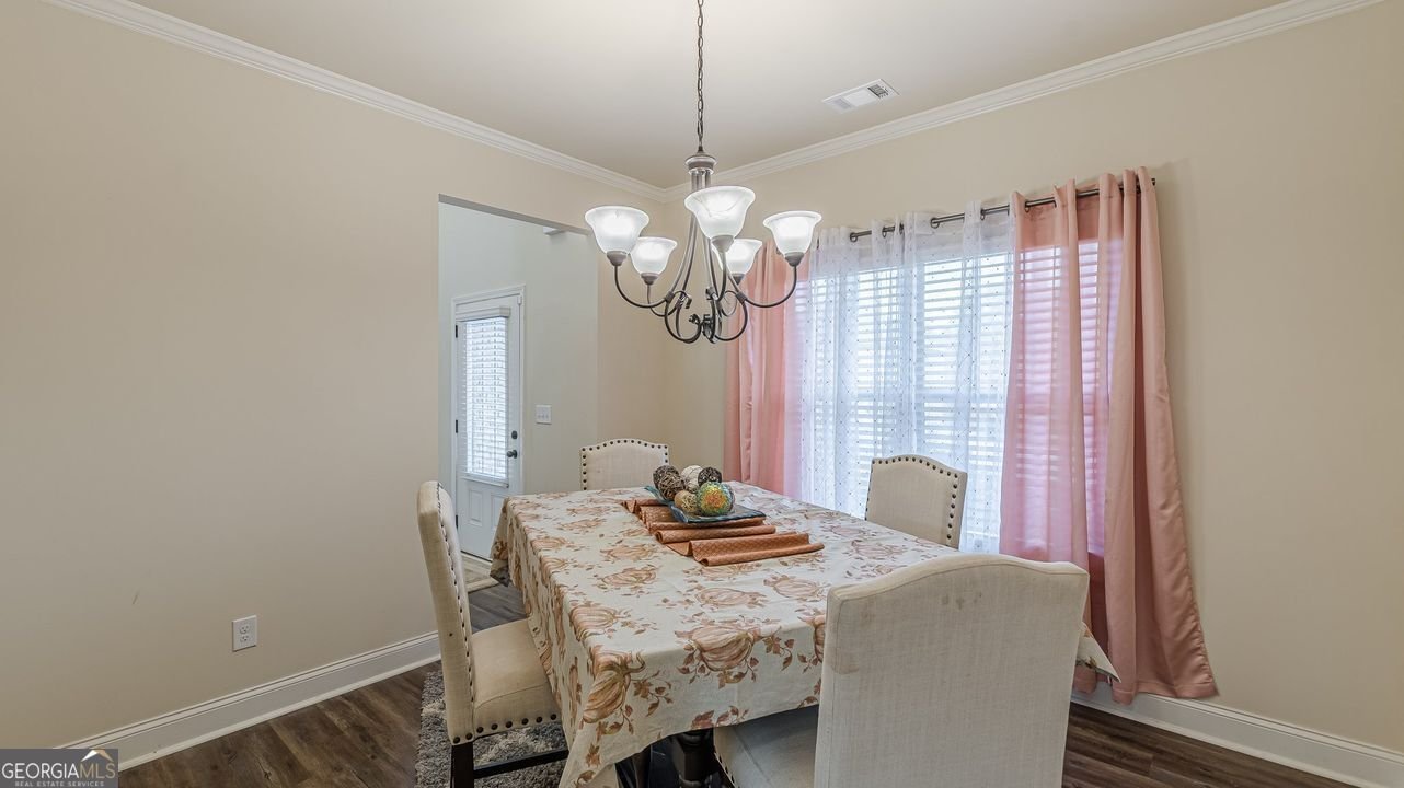 879 TRANQUIL Way Hampton - 27