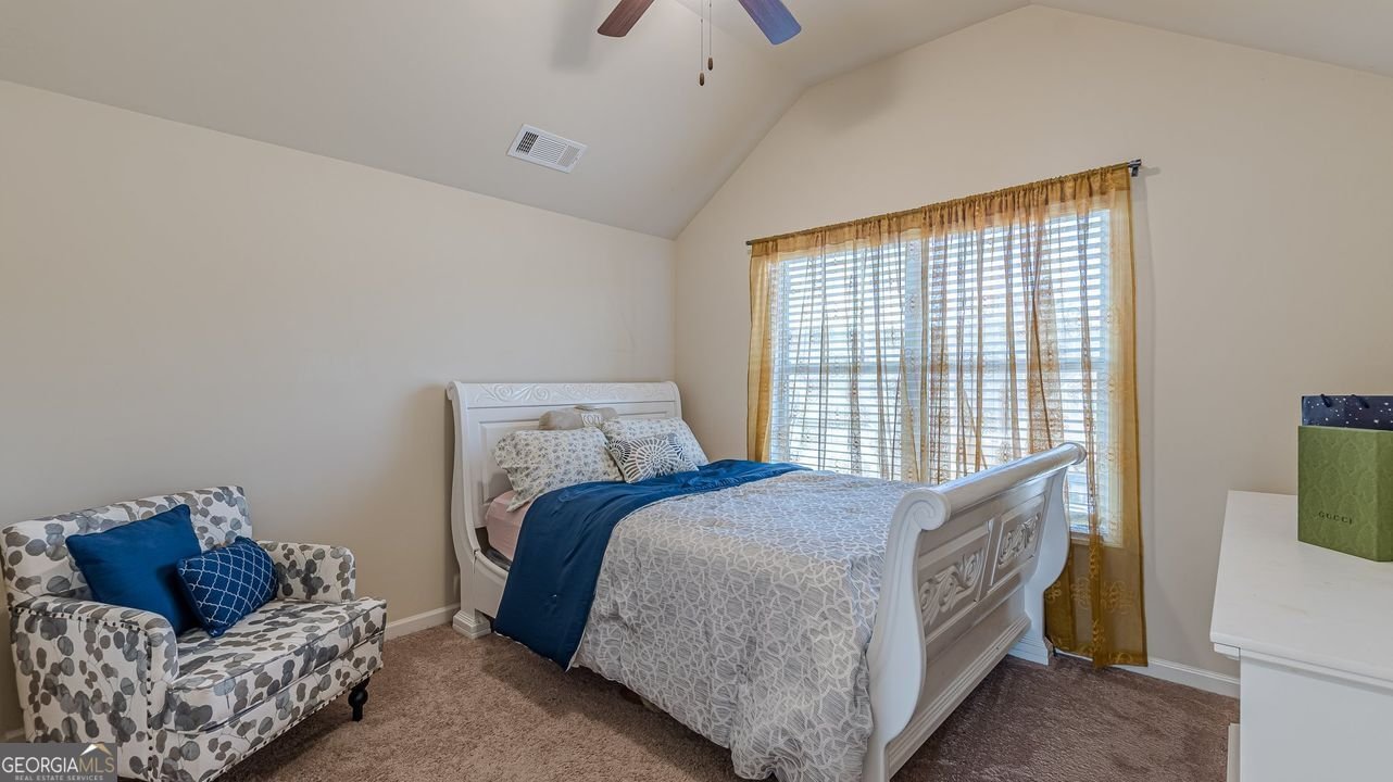 879 TRANQUIL Way Hampton - 35