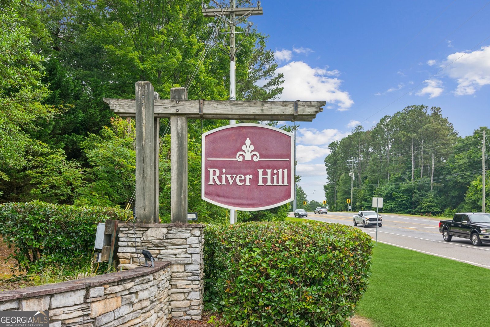 8085 River Chase Drive Ball Ground - 19