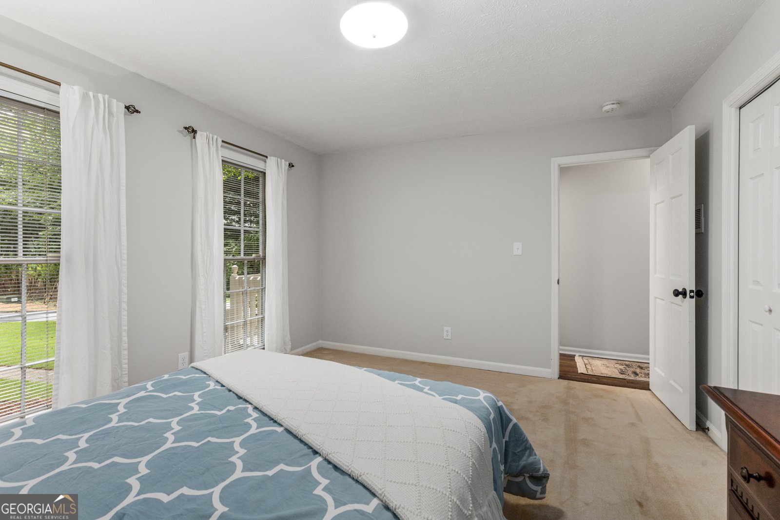 2240 Six Branches Drive Roswell - 3