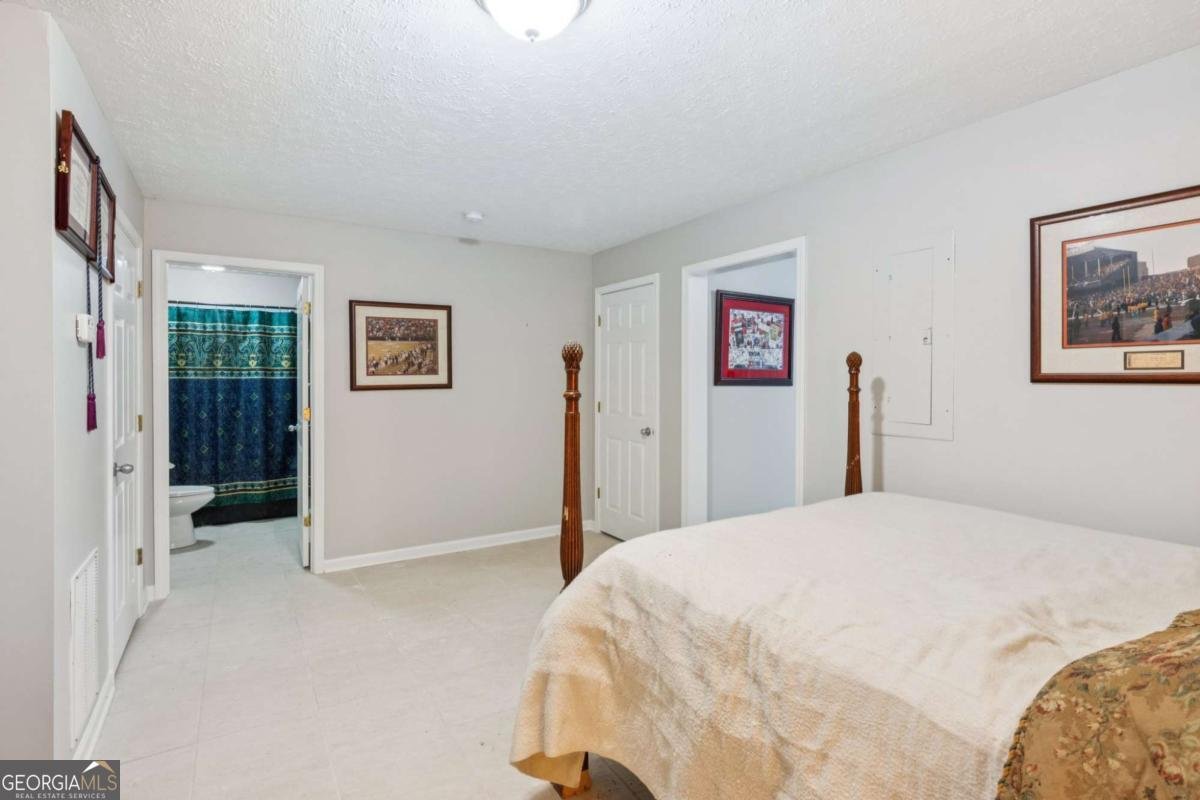 8085 River Chase Drive Ball Ground - 18