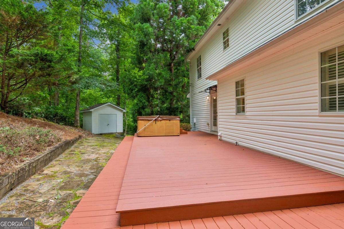 8085 River Chase Drive Ball Ground - 23