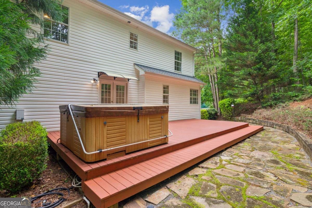 8085 River Chase Drive Ball Ground - 24