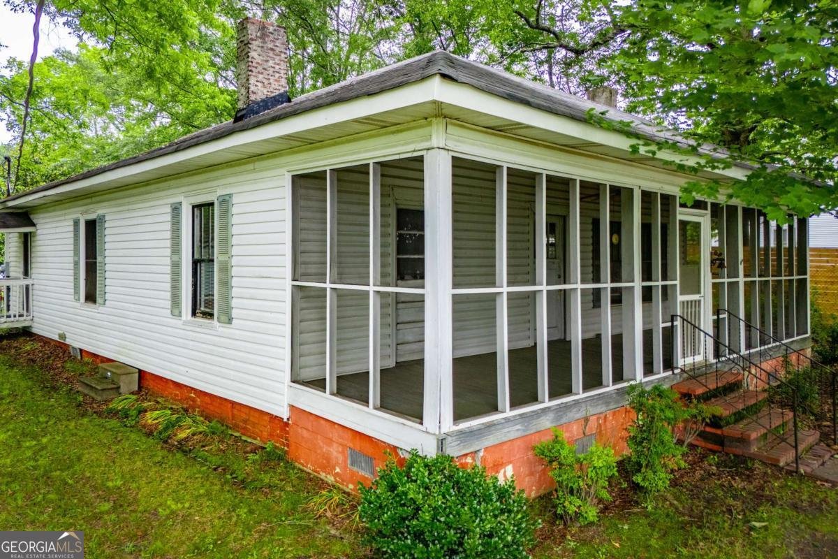 6539 Strickland Street Douglasville - 35