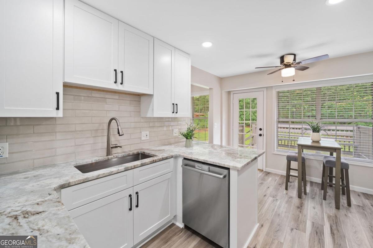 5045 Shadow Wood Drive Canton - 14