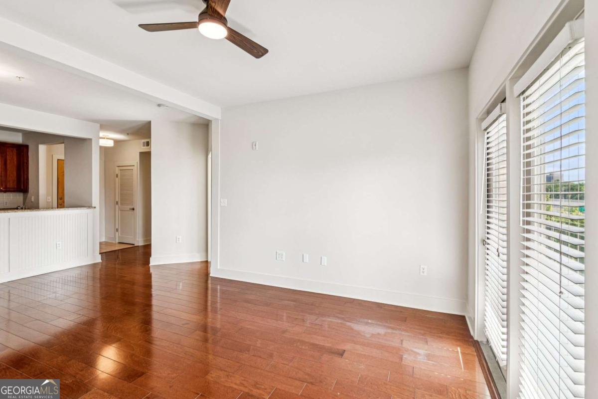 799 Hammond Drive Atlanta - 12