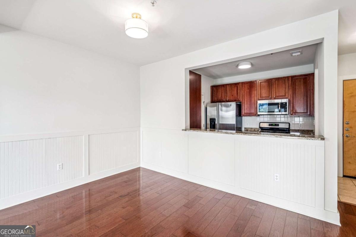 799 Hammond Drive Atlanta - 16
