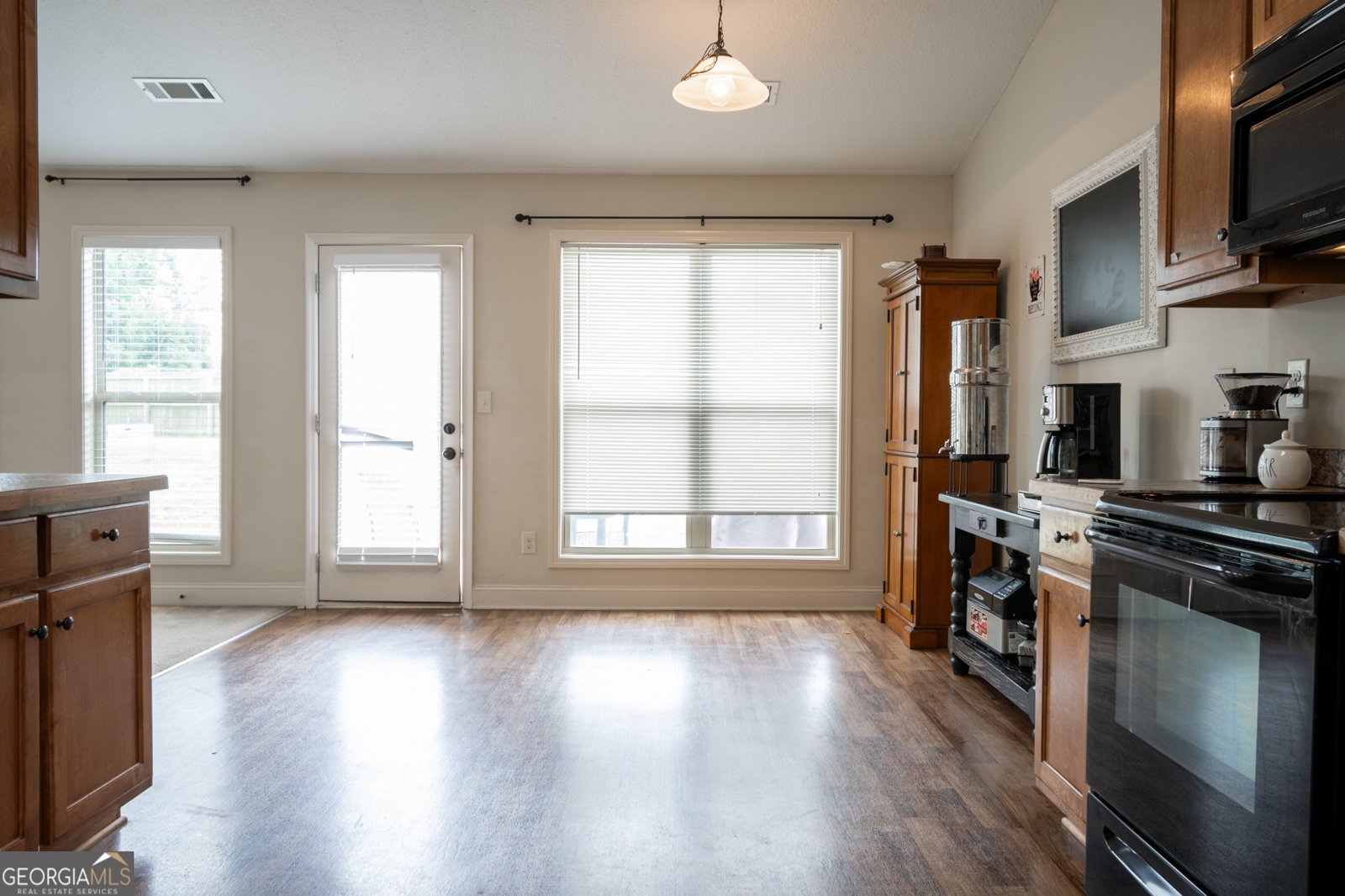 2728 Berkshire Drive Winder - 17