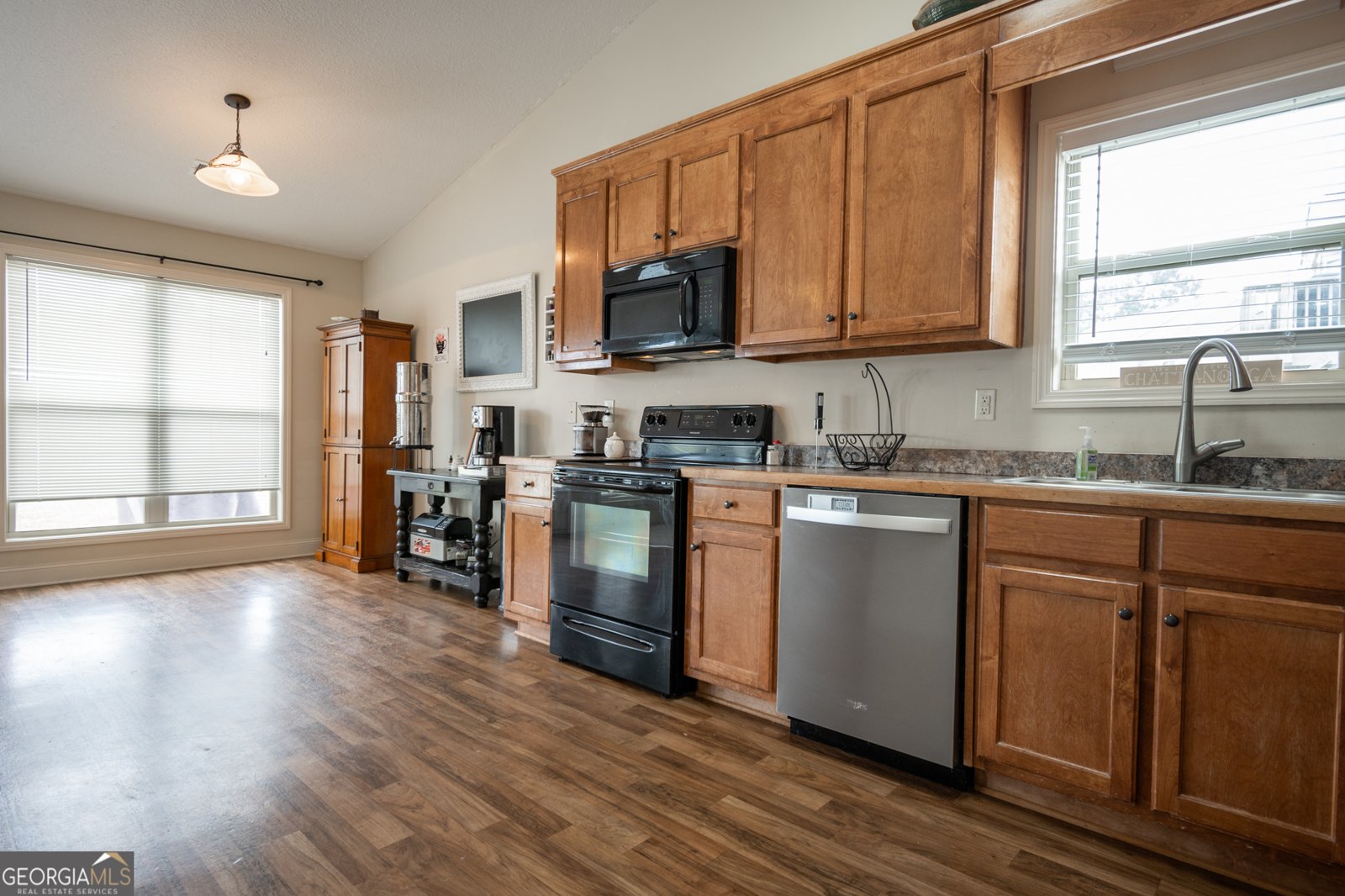 2728 Berkshire Drive Winder - 8