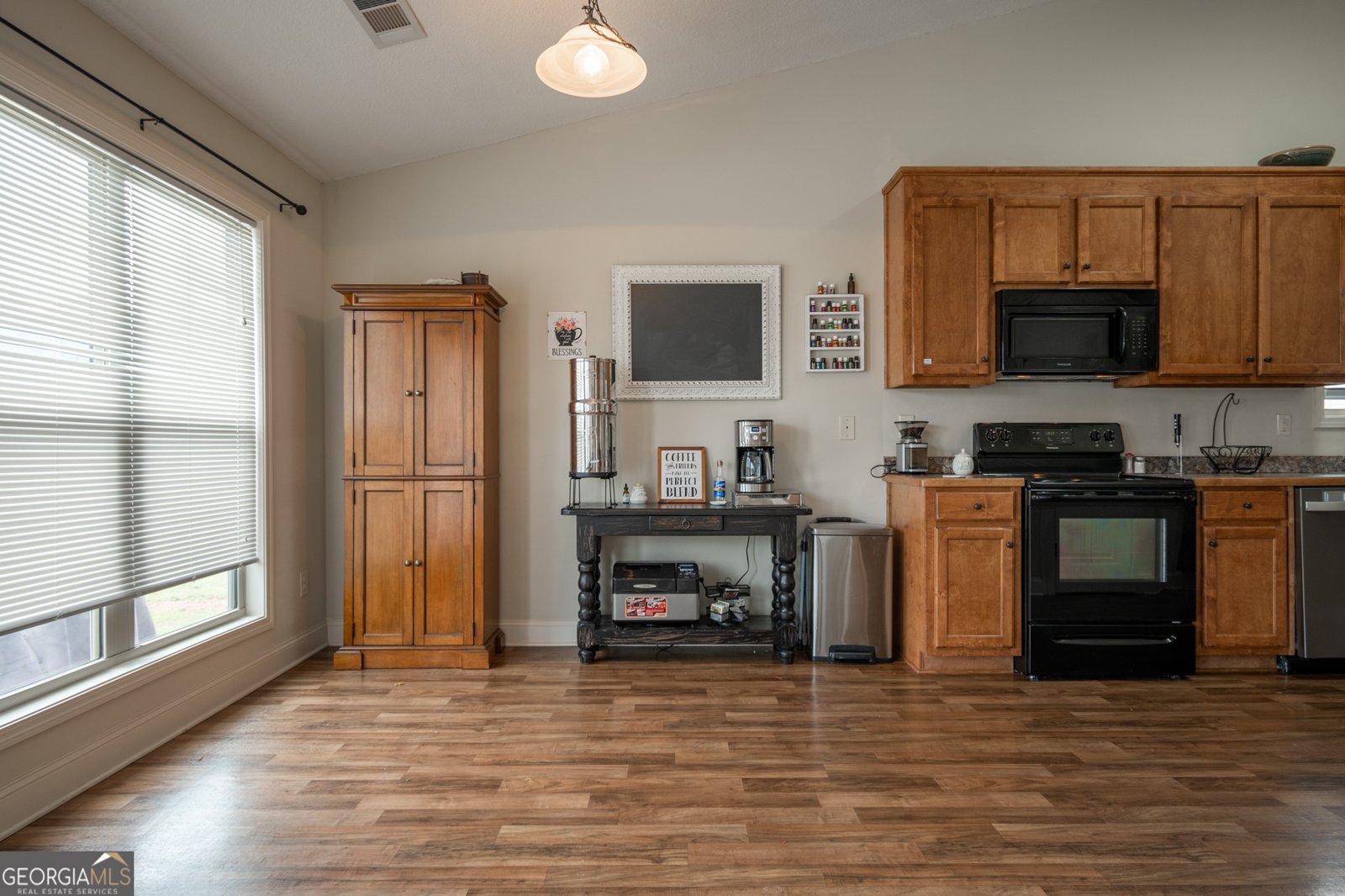 2728 Berkshire Drive Winder - 9