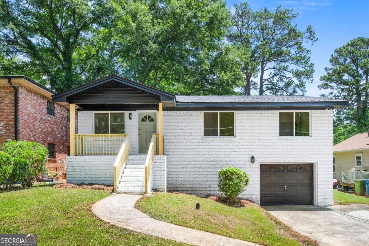 264 Howell Terrace Atlanta - 1