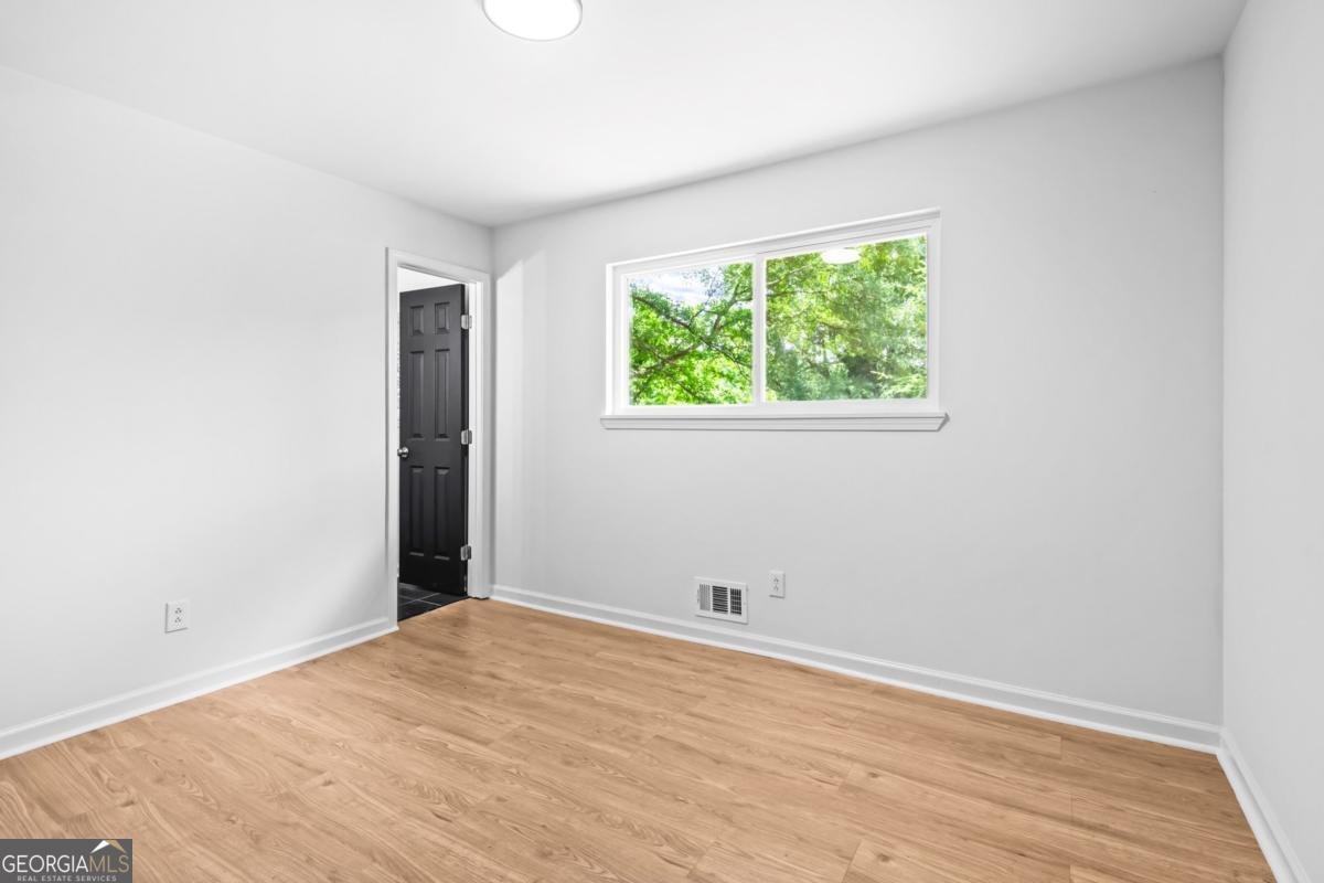 264 Howell Terrace Atlanta - 11