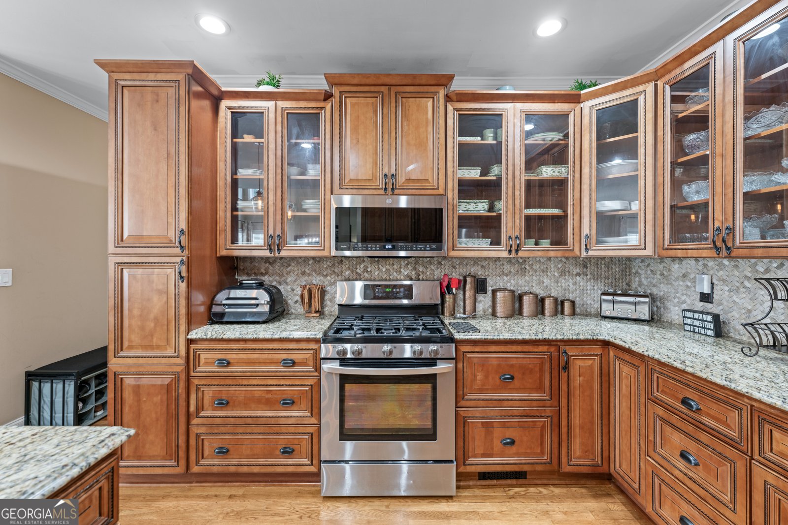 5833 Wembley Drive Douglasville - 17