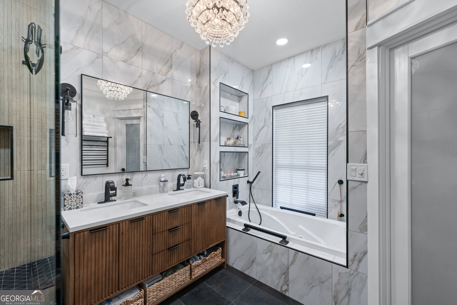 5833 Wembley Drive Douglasville - 25