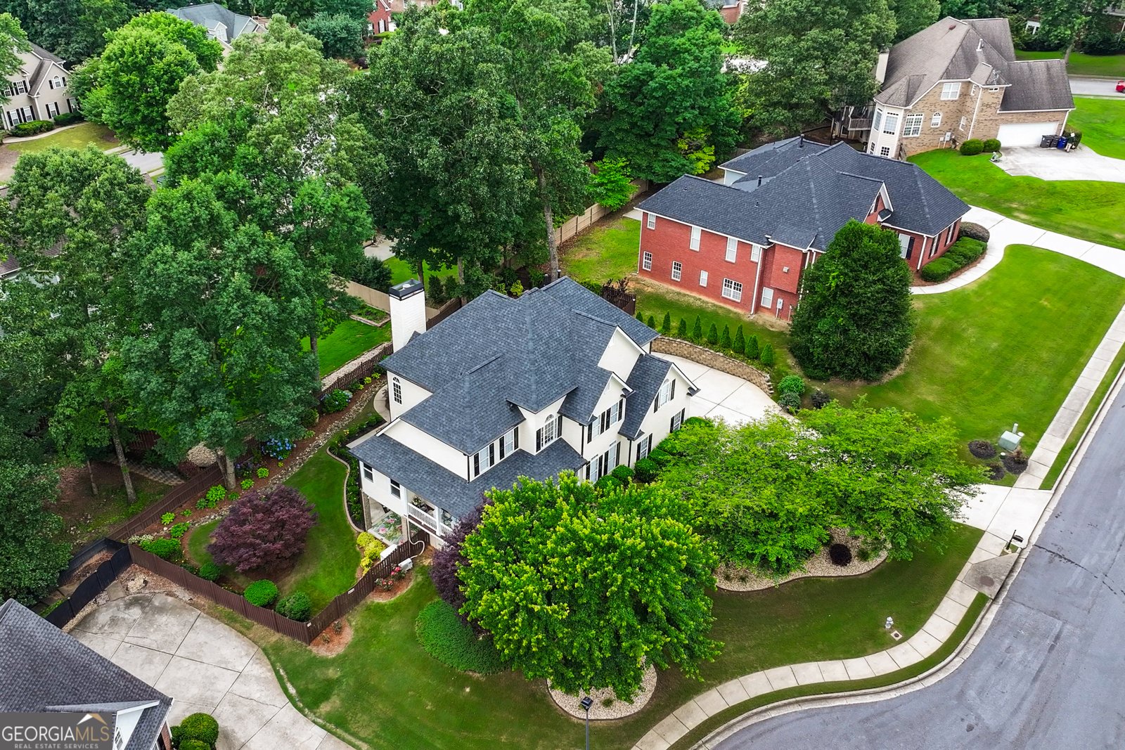 5833 Wembley Drive Douglasville - 58