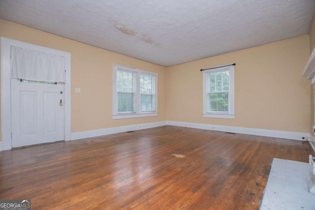 8573 Campbellton Street Douglasville - 14