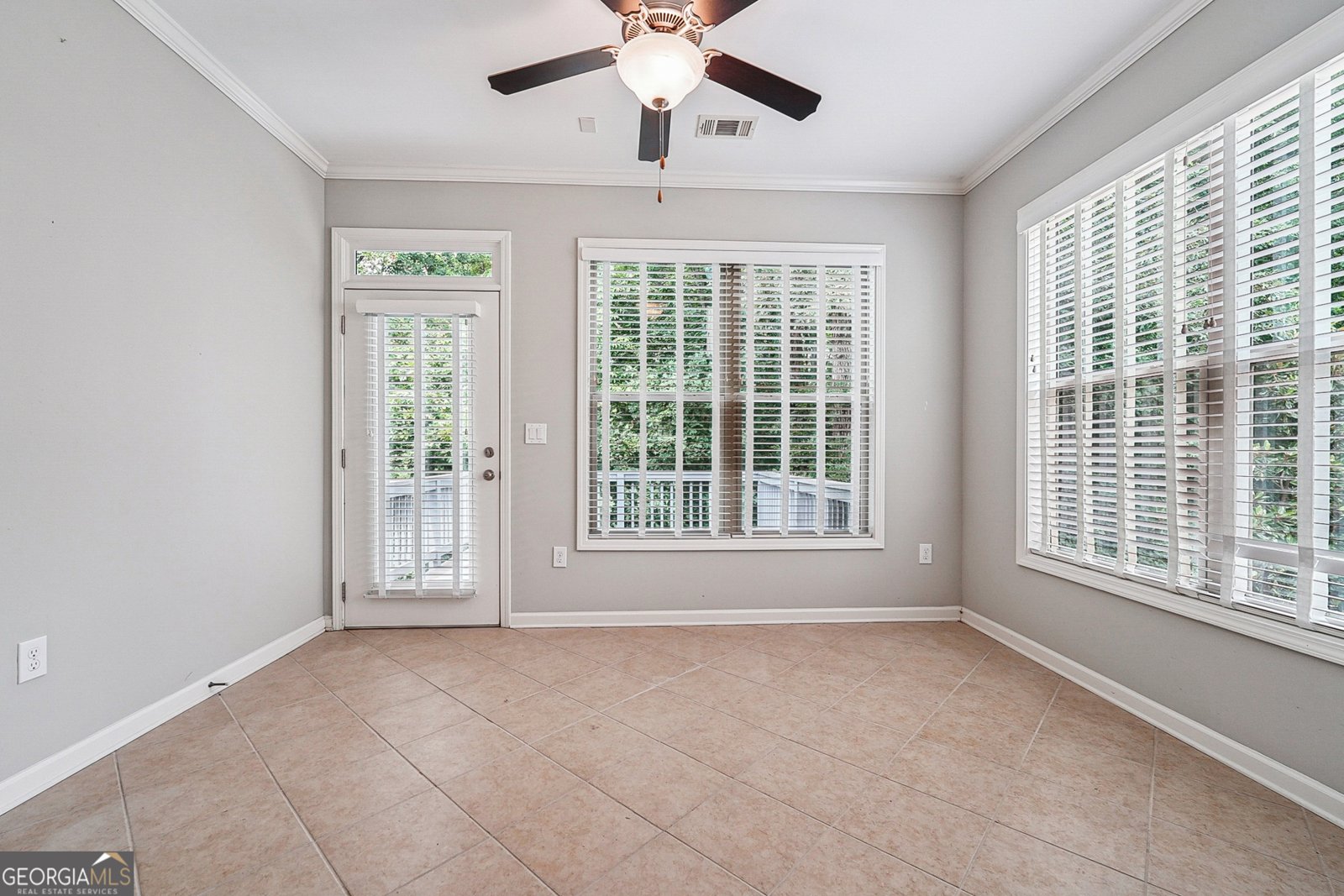 6722 Blue Heron Way Flowery Branch - 17