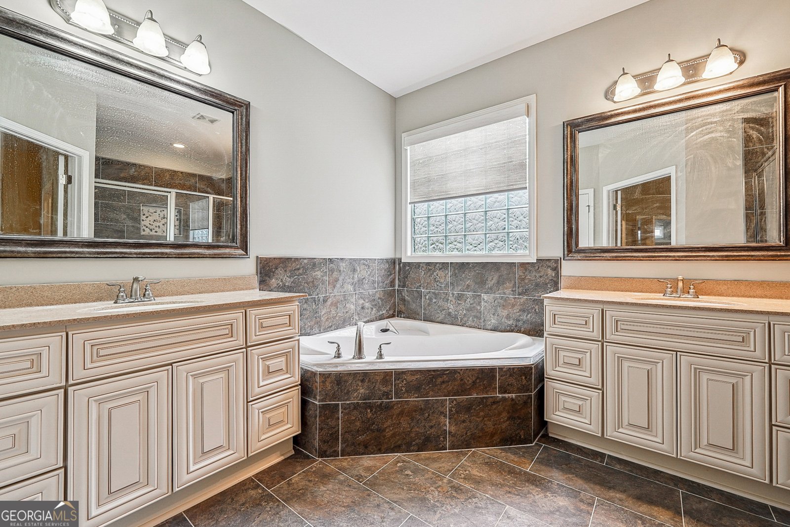 6722 Blue Heron Way Flowery Branch - 22