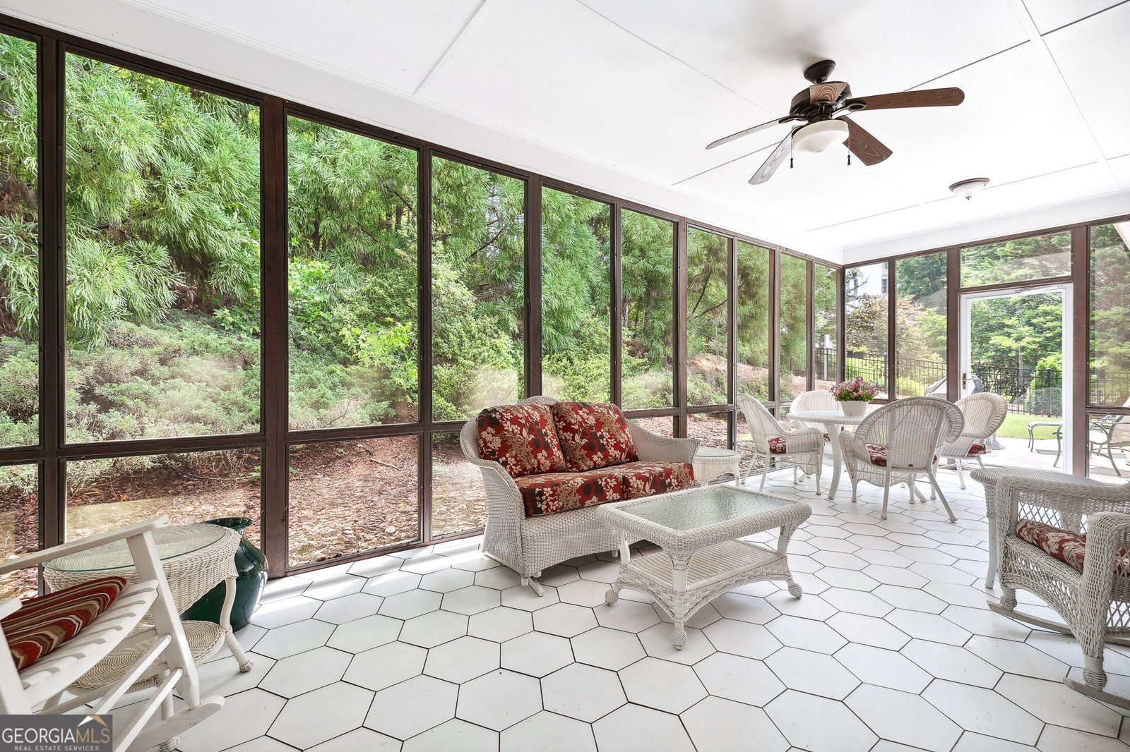 13995 Mariners Cove Alpharetta - 25