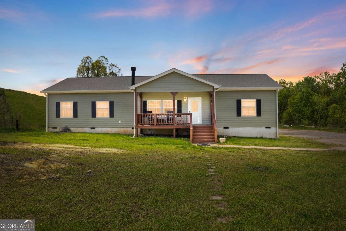 1641 Garland Mountain Trail Waleska - 1