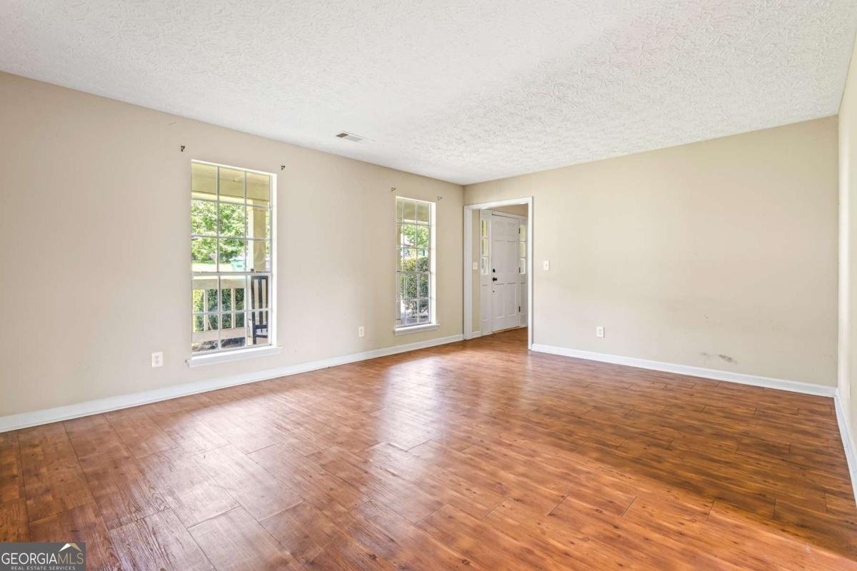 2431 Rosedale Creek Drive Snellville - 2