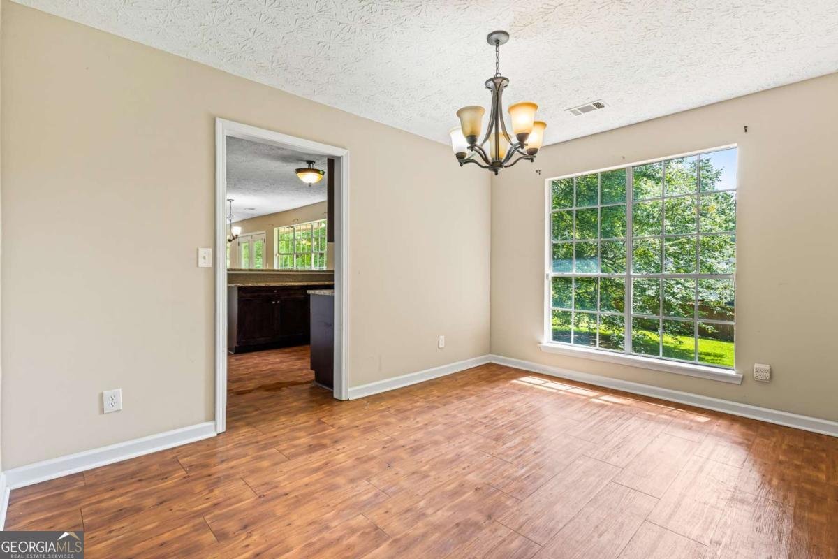 2431 Rosedale Creek Drive Snellville - 5