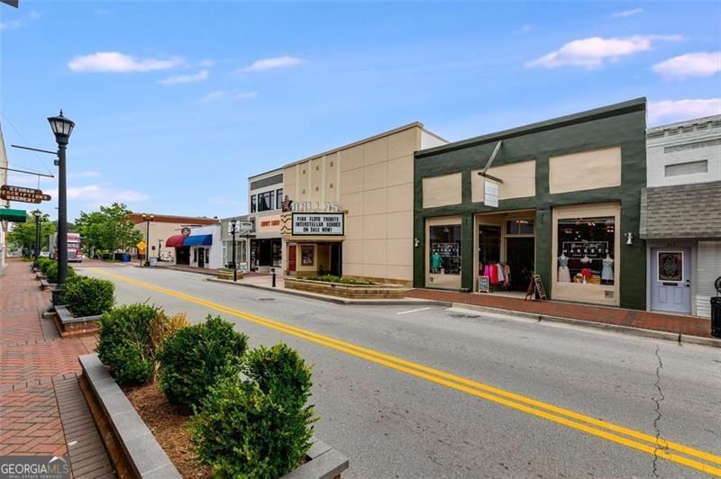 303 Hardee Dallas - 49