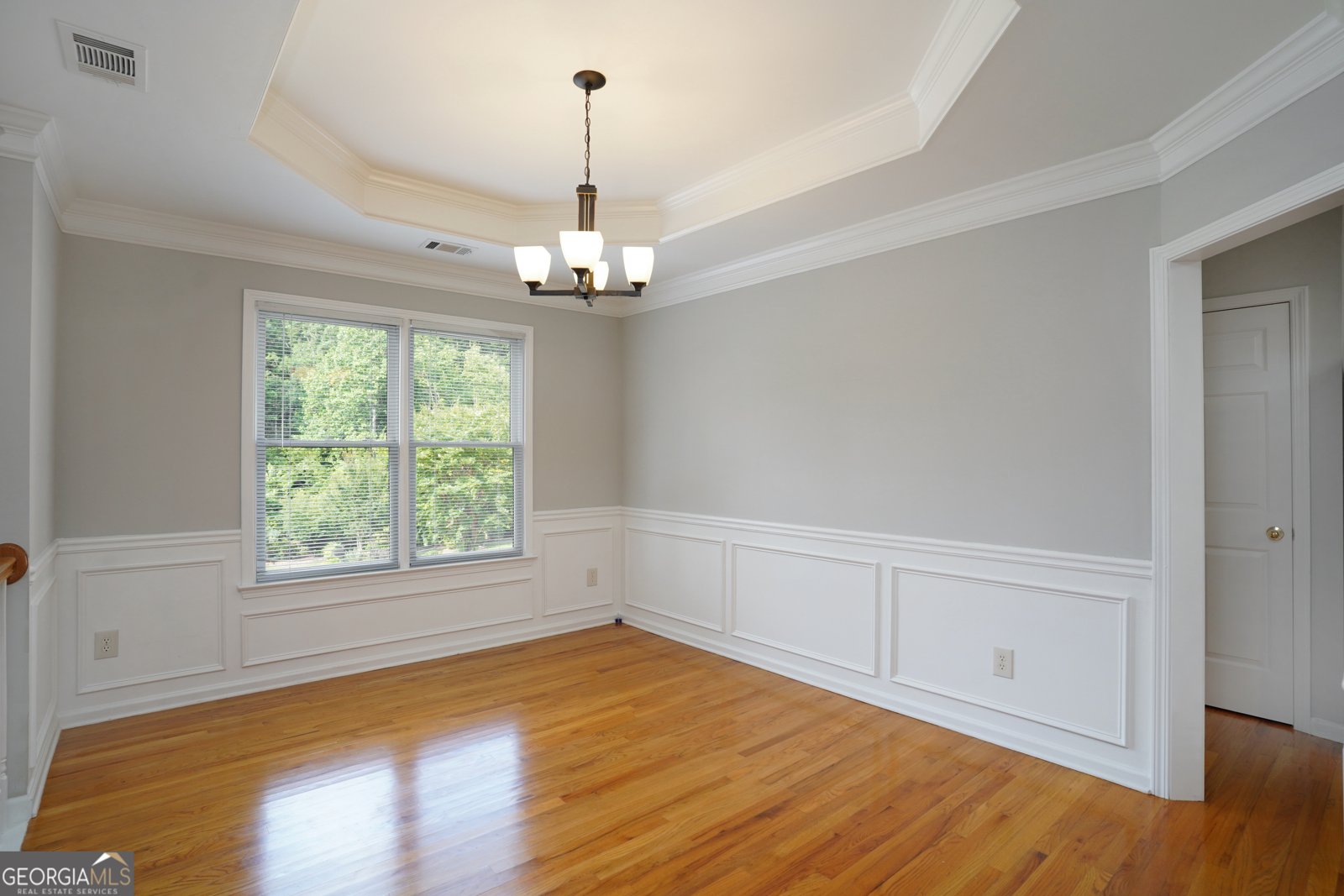 655 Golden Meadows Lane Suwanee - 10