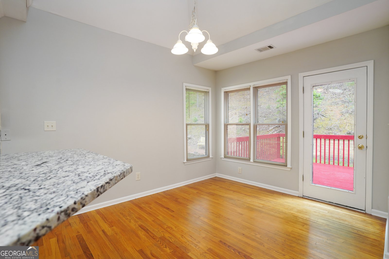 655 Golden Meadows Lane Suwanee - 16