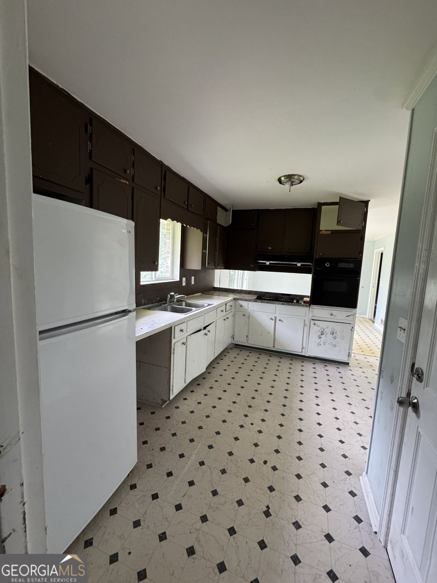 6192 Meadowbrook Drive Norcross - 19