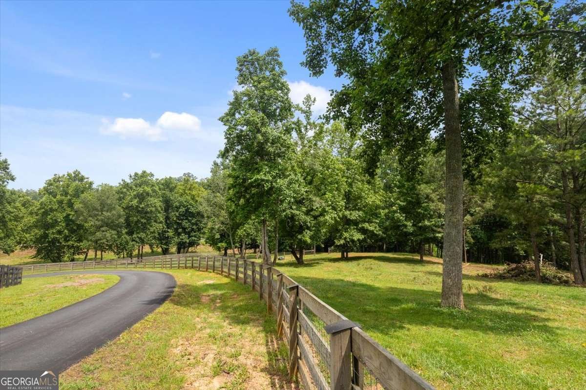 7945 Reinhardt College Parkway Waleska - 25