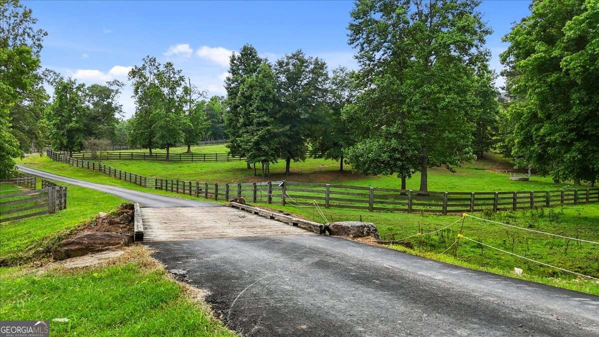 7945 Reinhardt College Parkway Waleska - 27