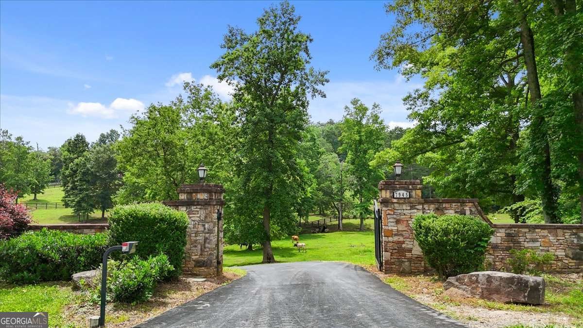 7945 Reinhardt College Parkway Waleska - 31