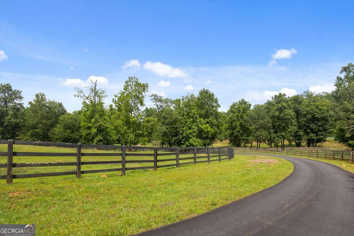 7945 Reinhardt College Parkway Waleska - 59