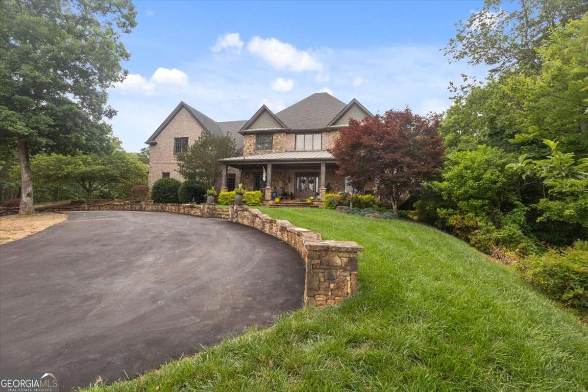 7945 Reinhardt College Parkway Waleska - 68