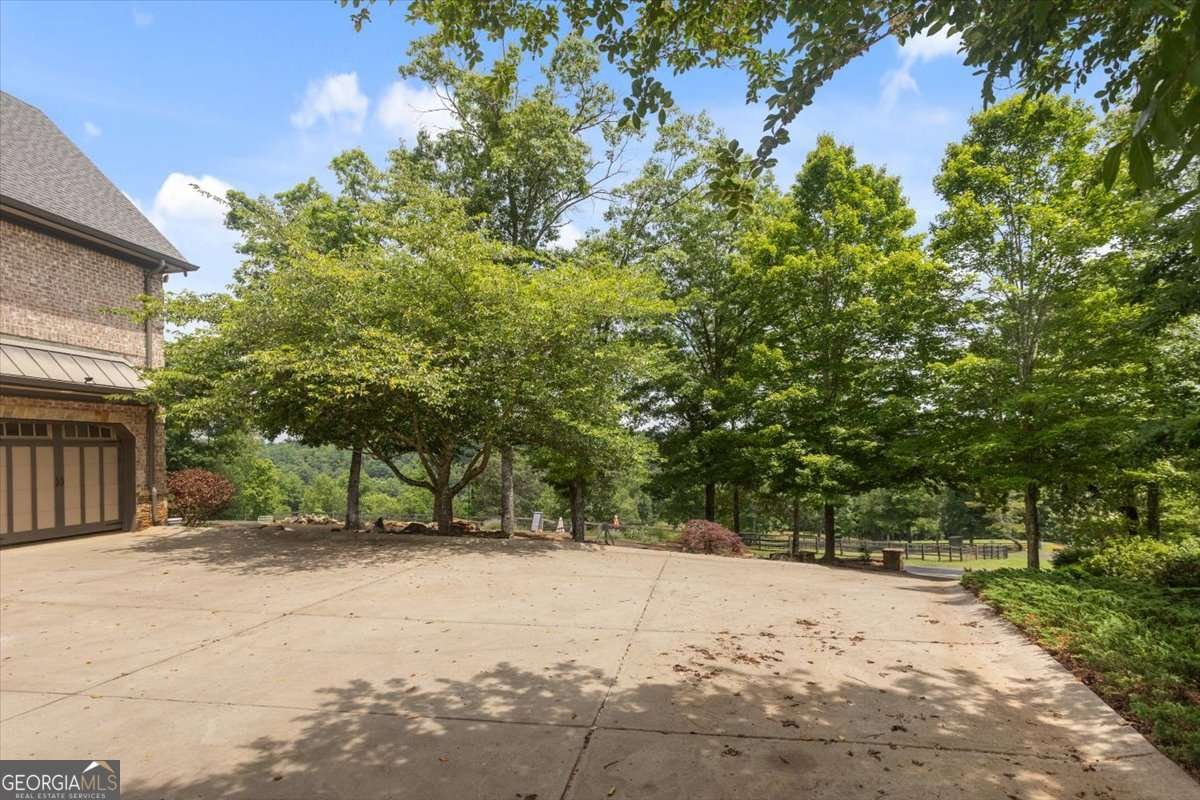 7945 Reinhardt College Parkway Waleska - 7