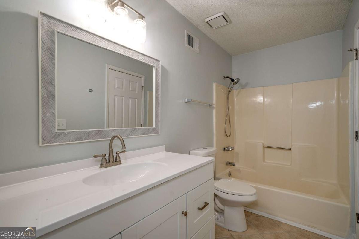3563 Brenda Court Douglasville - 25