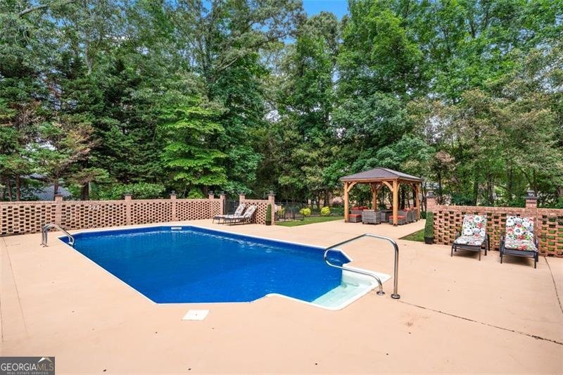 2065 INNSFAIL Snellville - 12