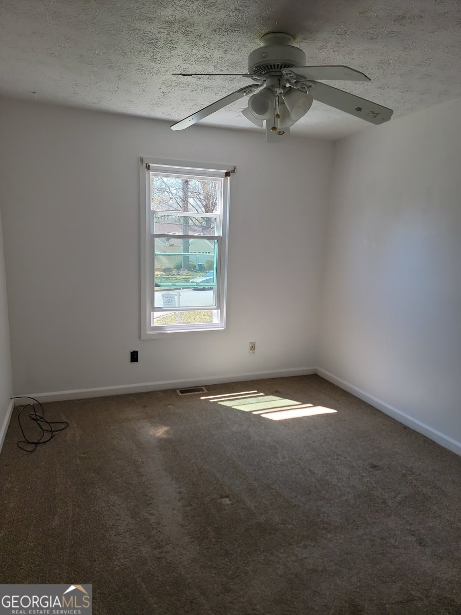 7472 Woods Court Lithonia - 19
