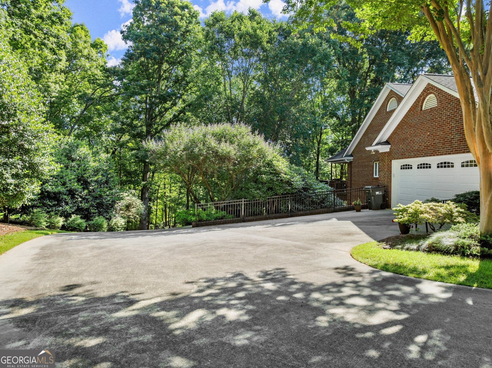31 Willows Ct. Cleveland - 43
