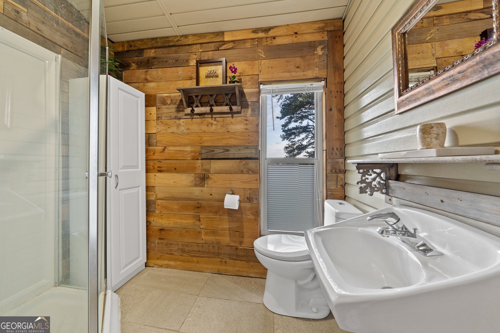 321 Barbara Point Road Sparta - 24
