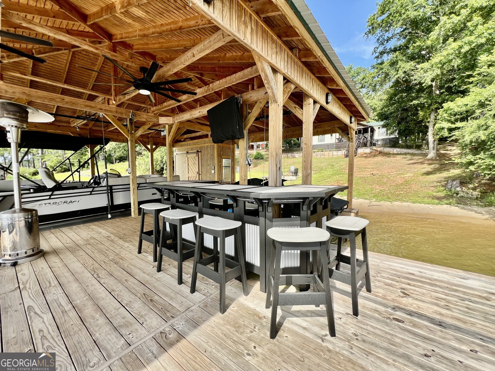 321 Barbara Point Road Sparta - 43
