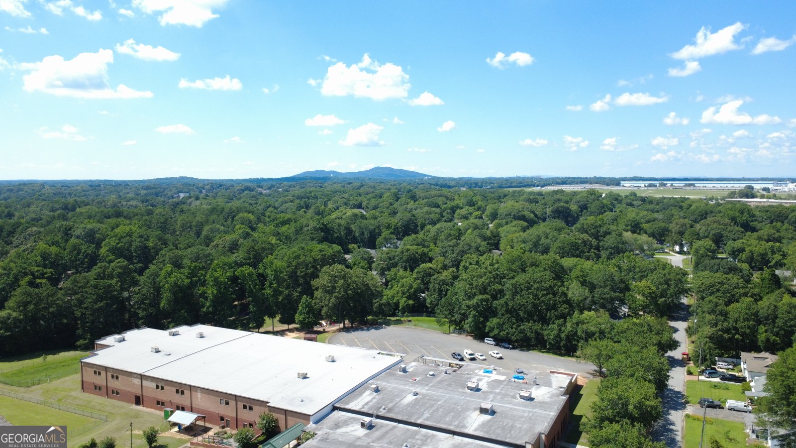 2039 Gober Avenue Smyrna - 66