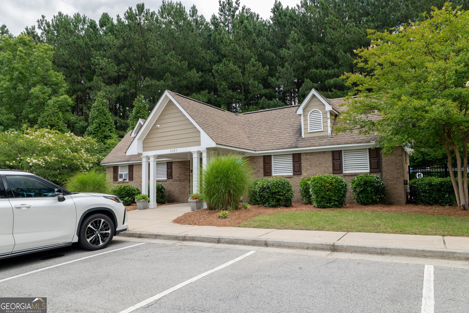 3511 Brockenhurst Drive Buford - 25